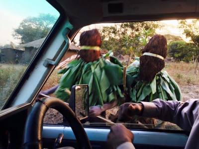 Fedson- the U Turn Driver
w/ the Gulewam kulu
Malawi