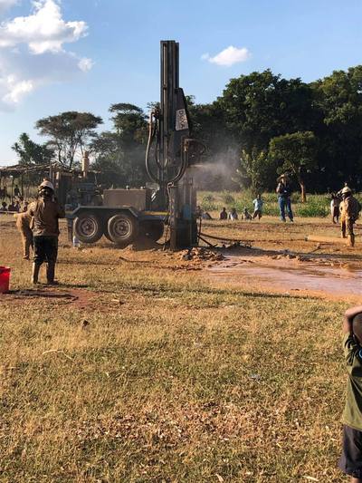 Believe the Commercials About Water in Africa — photograph 2